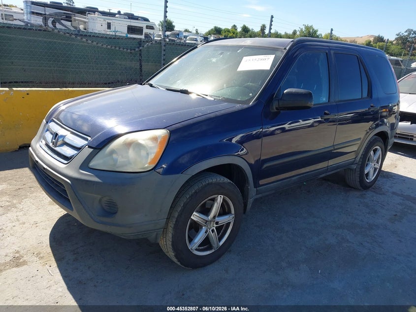 2006 Honda Cr-v VIN JHLRD78556C043263 IAAI salvage auction — NORMAL WEAR, Clear - Dealer Only (California), sold $1,200 on 2026-07-09 (photo 2)