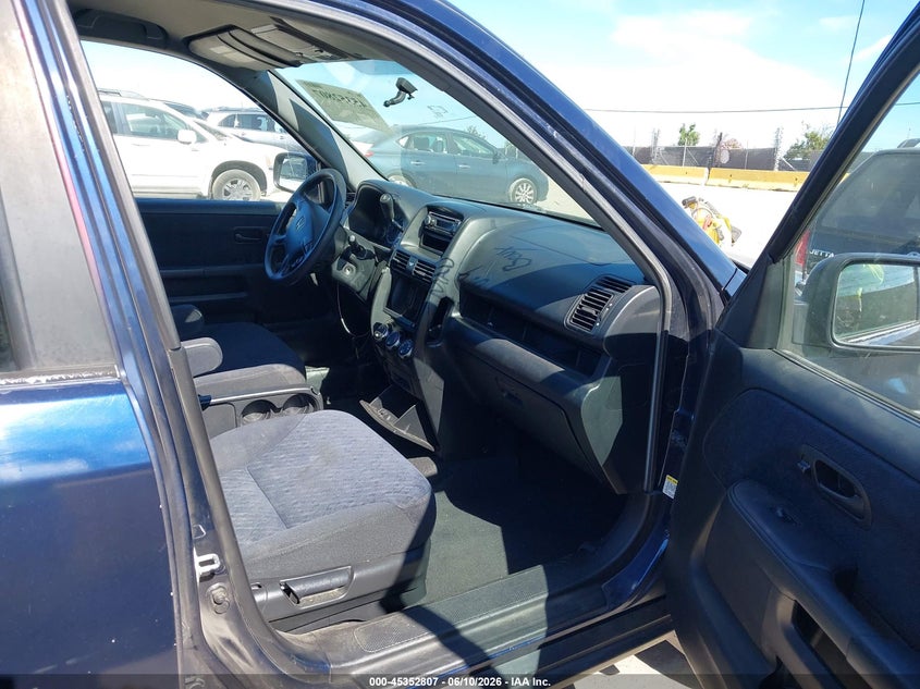 2006 Honda Cr-v VIN JHLRD78556C043263 IAAI salvage auction — NORMAL WEAR, Clear - Dealer Only (California), sold $1,200 on 2026-07-09 (photo 5)