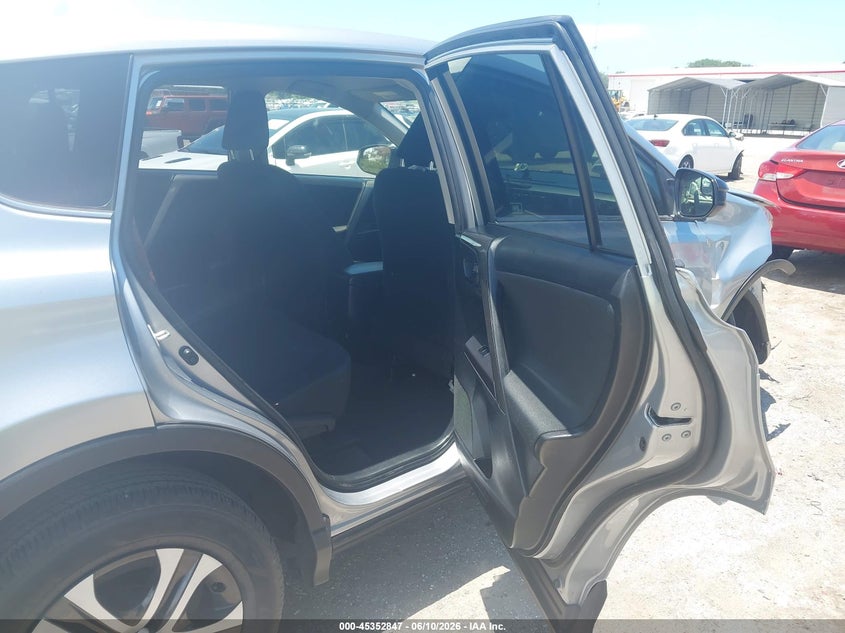 2018 Toyota Rav 4 VIN JTMZFREV6JJ181518 IAAI salvage auction — FRONT END, Salvage Title, sold $5,000 on 2026-07-30 (photo 8)