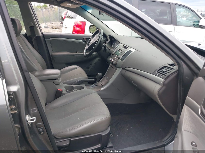 2009 Hyundai Sonata VIN 5NPEU46F09H451538 IAAI salvage auction — FRONT END, Salvage (Illinois), sold $25 on 2026-07-22 (photo 5)