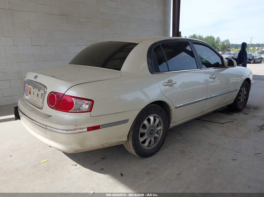 2005 Kia Amanti VIN KNALD124355062295 IAAI salvage auction — REAR END, Bill Of Sale (Washington), sold $225 on 2026-07-15 (photo 4)