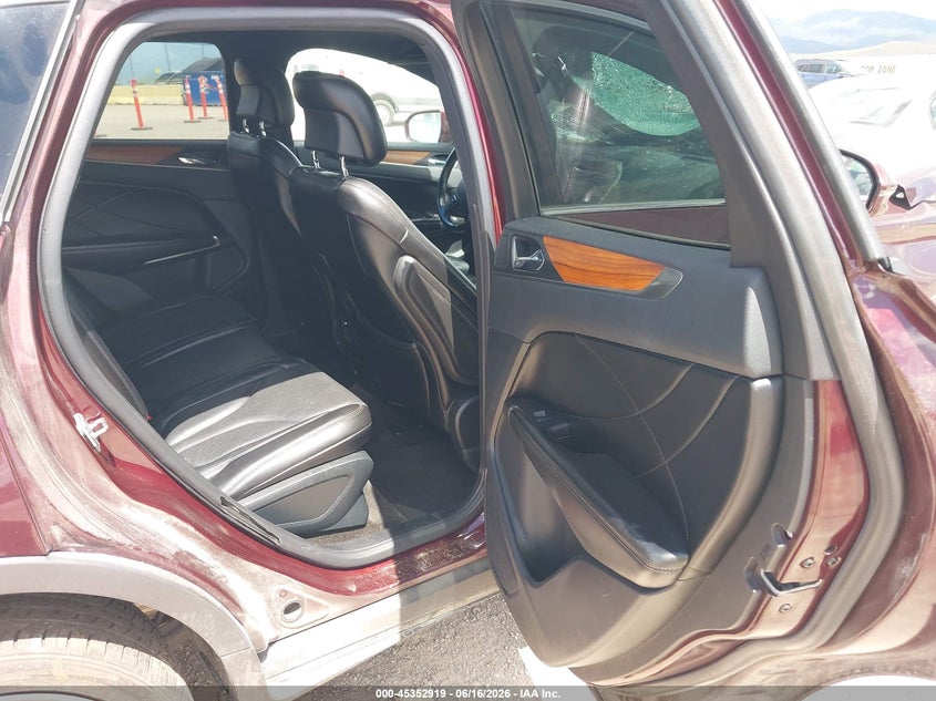 2016 Lincoln Mkc VIN 5LMTJ3DH4GUJ21962 IAAI salvage auction — FRONT END, Salvage (Montana), sold $25 on 2026-07-22 (photo 8)