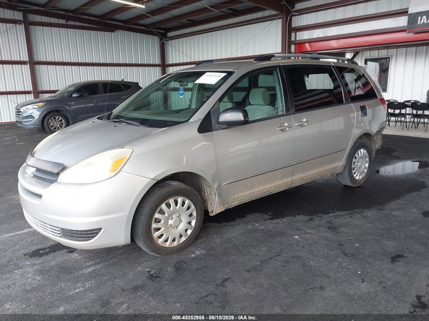 2004 Toyota Sienna VIN 5TDZA23CX4S077709 IAAI salvage auction — FRONT & REAR, Salvage (Georgia), sold $425 on 2026-07-14 (photo 2)