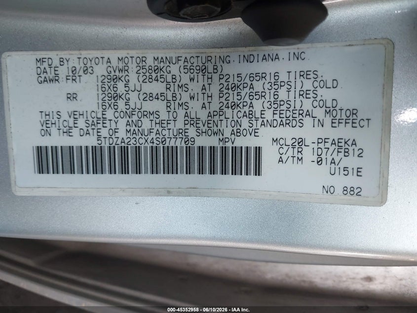 2004 Toyota Sienna VIN 5TDZA23CX4S077709 IAAI salvage auction — FRONT & REAR, Salvage (Georgia), sold $425 on 2026-07-14 (photo 9)