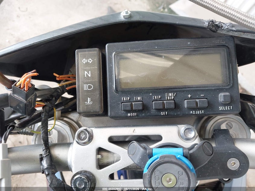 2007 Suzuki Dr-z400 VIN JS1SK44A472101175 IAAI salvage auction — ELECTRICAL, Original (Texas), sold $675 on 2026-07-28 (photo 7)