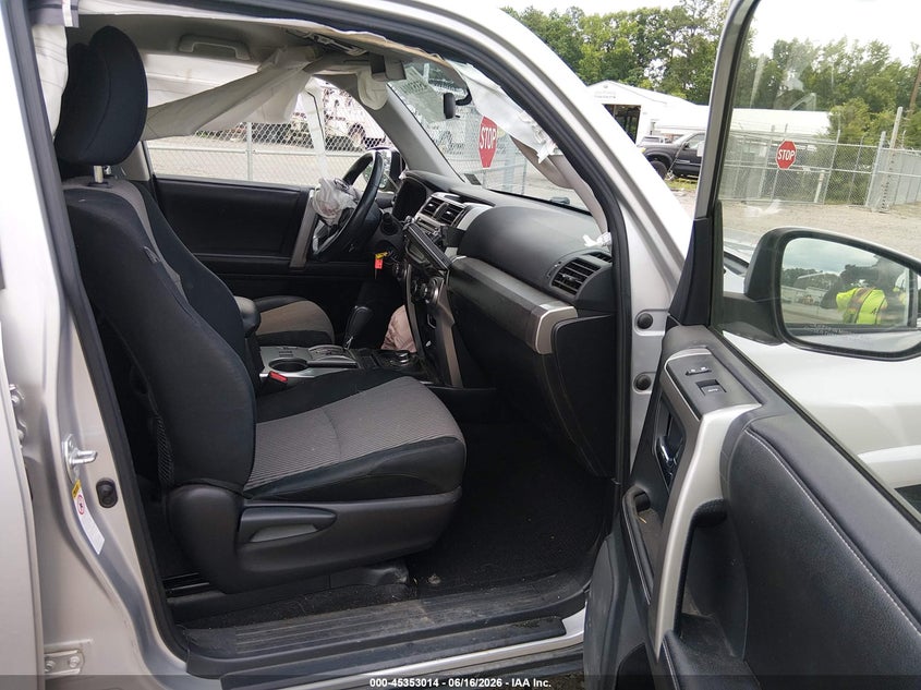 2015 Toyota 4runner VIN JTEBU5JR8F5229816 IAAI salvage auction — FRONT END, Salvage (Virginia), sold $7,550 on 2026-07-10 (photo 5)