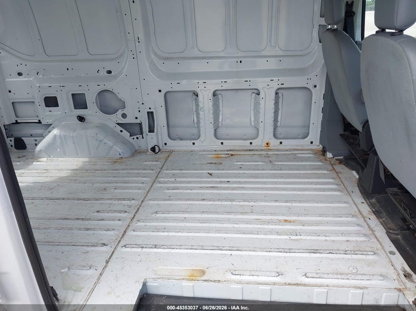 2018 Ford VIN 1FTYE1ZM7JKB42450 IAAI salvage auction — NORMAL WEAR, Sf97 (Florida), sold $13,800 on 2026-08-27 (photo 8)