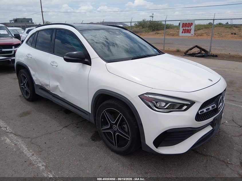 2021 Mercedes-benz Gla-klasse VIN W1N4N4HB4MJ193066 IAAI salvage auction — SIDE, Salvage Title, sold $9,600 on 2026-08-01 (photo 1)