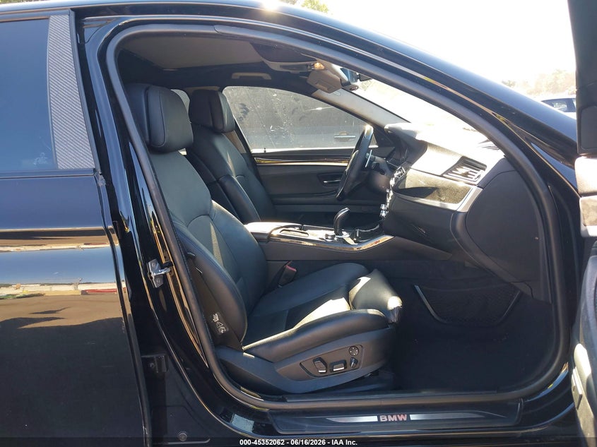 2011 BMW 5 series VIN WBAFR9C51BC270249 IAAI salvage auction — FRONT & REAR, Mv-907A (New York), sold $1,525 on 2026-07-07 (photo 5)