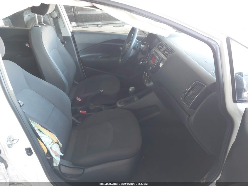 2017 Kia Rio VIN KNADM4A35H6025665 IAAI salvage auction — RIGHT SIDE, Salvage (California), sold $825 on 2026-07-09 (photo 5)