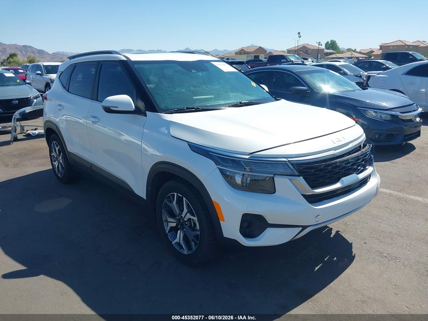 2023 Kia Seltos VIN KNDERCAA1P7391049 IAAI salvage auction — LEFT FRONT, Salvage (Arizona), sold $8,025 on 2026-07-07 (photo 1)
