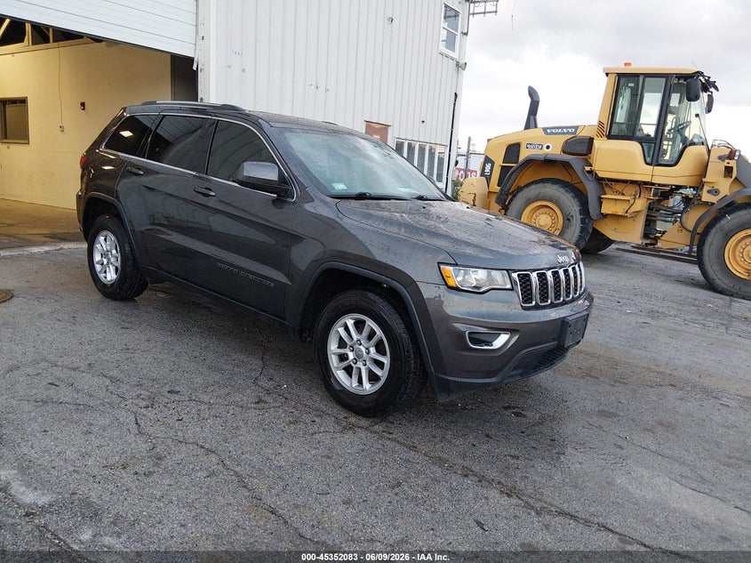 2019 Jeep Grand cherokee VIN 1C4RJEAGXKC767840 — IAAI salvage auction photo