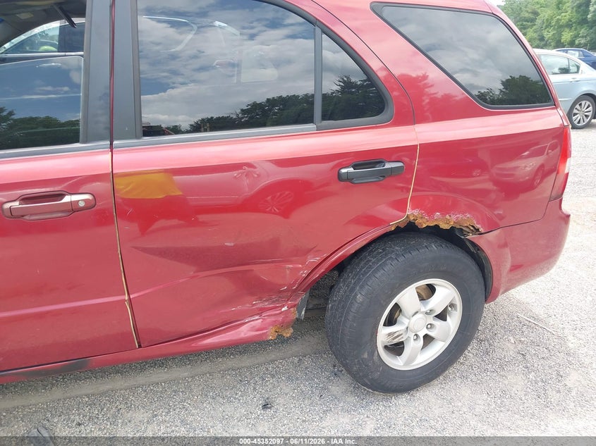 2008 Kia Sorento VIN KNDJD735685837858 IAAI salvage auction — LEFT SIDE, Salvage (Ohio), sold $225 on 2026-07-06 (photo 6)