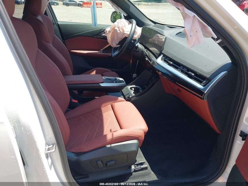 2026 BMW X1 VIN WBX73EF06T5524533 IAAI salvage auction — FRONT END, Salvage Title, sold $11,900 on 2026-07-29 (photo 5)