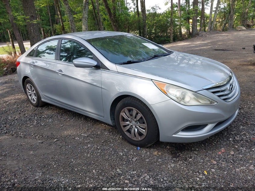 2013 Hyundai Sonata VIN 5NPEB4AC1DH518675 IAAI salvage auction — NORMAL WEAR, Clear (Virginia), sold $475 on 2026-07-18 (photo 1)