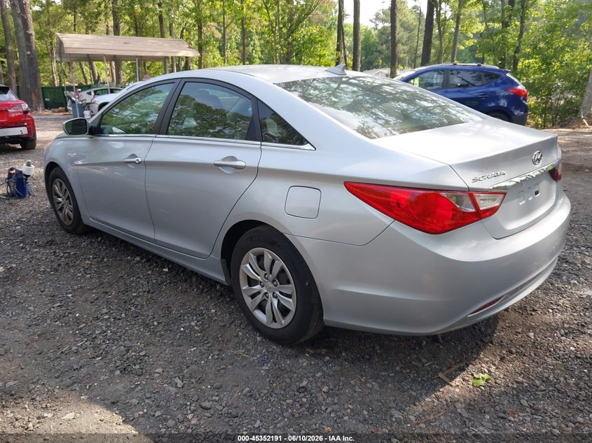 2013 Hyundai Sonata VIN 5NPEB4AC1DH518675 IAAI salvage auction — NORMAL WEAR, Clear (Virginia), sold $475 on 2026-07-18 (photo 3)