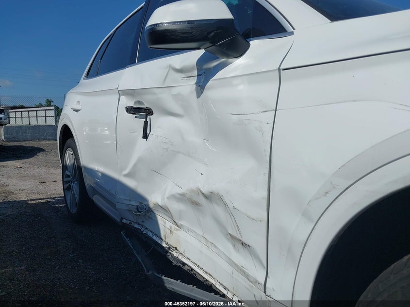 2018 Audi Q5 VIN WA1BNAFY4J2106058 IAAI salvage auction — RIGHT SIDE, Salvage (Oklahoma), sold $5,850 on 2026-07-21 (photo 6)