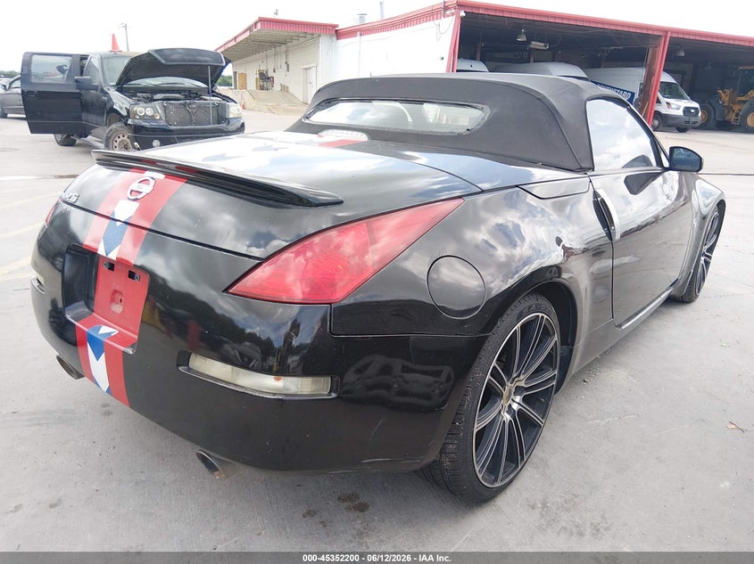 2004 Nissan 350z VIN JN1AZ36A74T006042 IAAI salvage auction — NORMAL WEAR, Original (Texas), sold $1,450 on 2026-07-29 (photo 4)