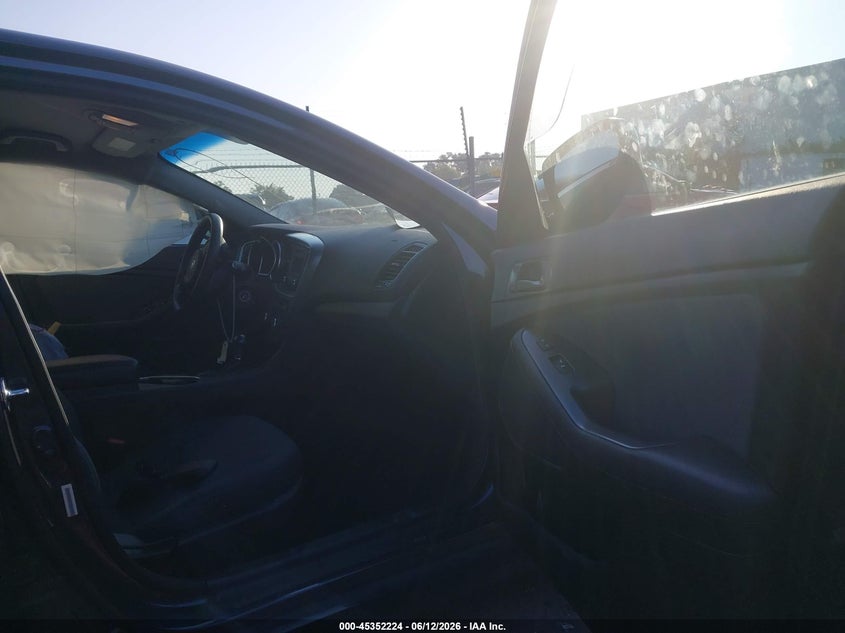 2015 Kia Optima VIN 5XXGM4A70FG438644 IAAI salvage auction — LEFT FRONT, Salvage (North Carolina), sold $650 on 2026-07-20 (photo 5)