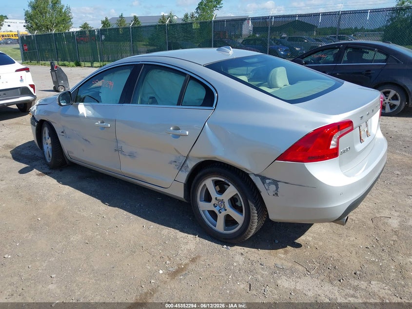 2012 Volvo S60 VIN YV1622FS1C2114584 IAAI salvage auction — LEFT SIDE, Salvage Title, sold $425 on 2026-07-14 (photo 3)