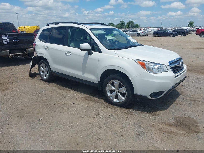 2016 Subaru Forester VIN JF2SJADC5GH487905 IAAI salvage auction — REAR END, Clear (Arkansas), sold $2,075 on 2026-07-15 (photo 1)