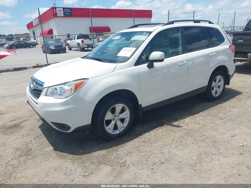 2016 Subaru Forester VIN JF2SJADC5GH487905 IAAI salvage auction — REAR END, Clear (Arkansas), sold $2,075 on 2026-07-15 (photo 2)