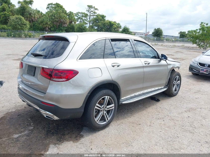 2020 Mercedes-benz Glc VIN WDC0G8DB0LF740570 IAAI salvage auction — FRONT END, Rebuildable (Florida), sold $5,950 on 2026-07-30 (photo 4)