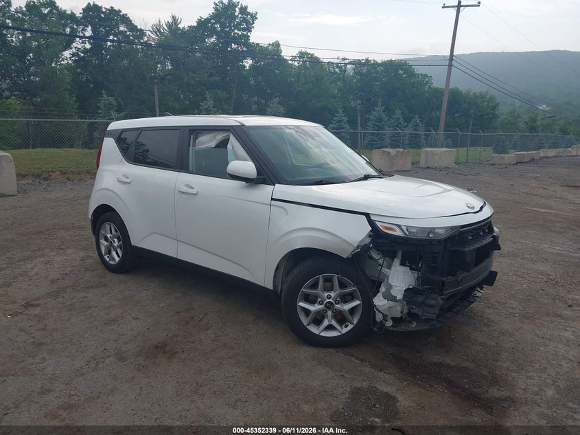 2021 Kia Soul VIN KNDJ23AU6M7751215 IAAI salvage auction — FRONT END, Salvage (New Jersey), sold $1,550 on 2026-07-30 (photo 1)