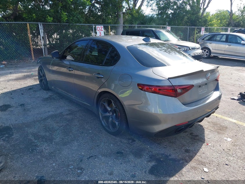 2019 Alfa romeo Giulia VIN ZARFAMAN1K7622552 IAAI salvage auction — LEFT FRONT, Rebuildable (Florida), sold $3,400 on 2026-07-20 (photo 3)