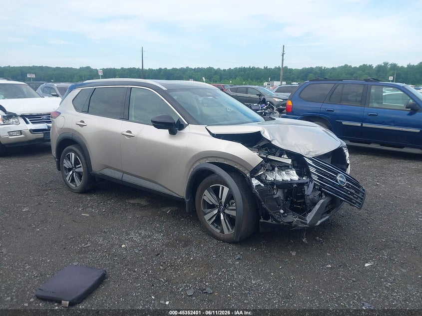 2025 Nissan Rogue VIN JN8BT3CB5SW424986 IAAI salvage auction — RIGHT FRONT, Salvage Title, sold $8,900 on 2026-07-20 (photo 1)