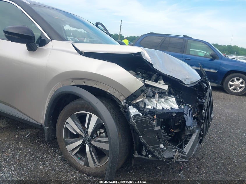 2025 Nissan Rogue VIN JN8BT3CB5SW424986 IAAI salvage auction — RIGHT FRONT, Salvage Title, sold $8,900 on 2026-07-20 (photo 6)