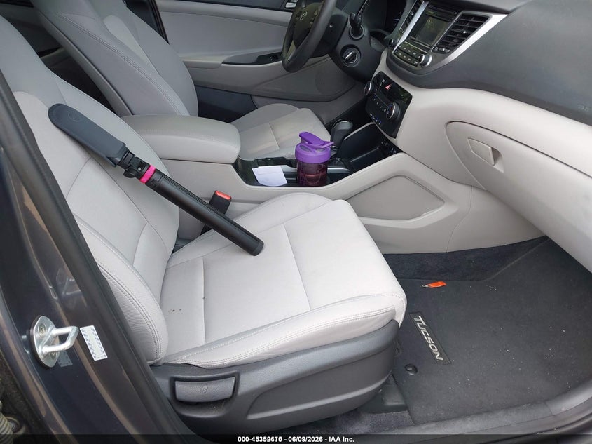 2018 Hyundai Tucson VIN KM8J2CA44JU655298 IAAI salvage auction — NORMAL WEAR, Sf97 (Virginia), sold $6,000 on 2026-07-22 (photo 5)