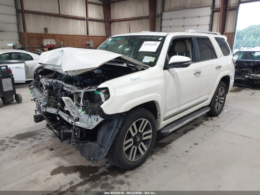 2016 Toyota 4runner VIN JTEBU5JR5G5322715 IAAI salvage auction — FRONT END, Salvage Title, sold $17,000 on 2026-07-15 (photo 2)