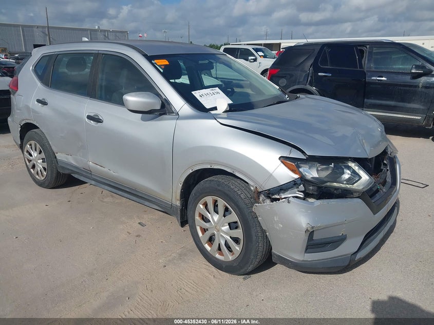 2017 Nissan Rogue VIN KNMAT2MT2HP558026 IAAI salvage auction — FRONT END, Salvage (Texas), sold $800 on 2026-07-16 (photo 1)