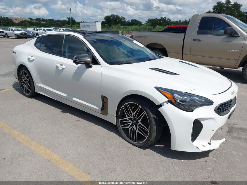 2022 Kia Stinger VIN KNAE55LC6N6120235 IAAI salvage auction — FRONT END, Salvage Title, sold $2,250 on 2026-07-30 (photo 1)