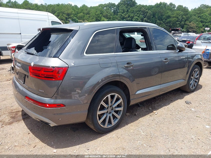 2018 Audi Q7 VIN WA1LHAF75JD047755 IAAI salvage auction — REAR END, Salvage (Alabama), sold $5,900 on 2026-07-22 (photo 4)