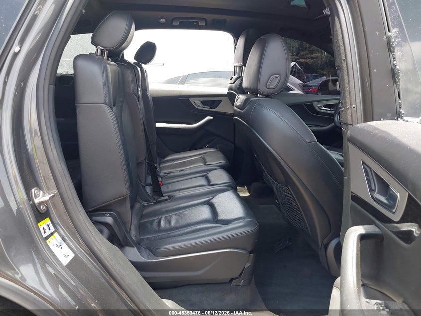 2018 Audi Q7 VIN WA1LHAF75JD047755 IAAI salvage auction — REAR END, Salvage (Alabama), sold $5,900 on 2026-07-22 (photo 8)