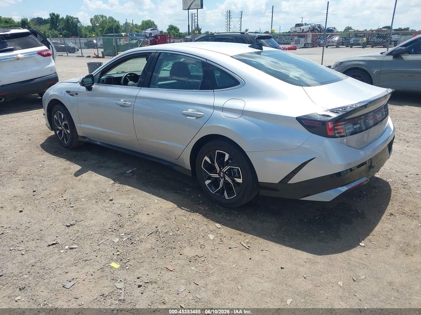2025 Hyundai Sonata VIN KMHL64JA6SA437584 IAAI salvage auction — RIGHT FRONT, Salvage (Arkansas), sold $6,000 on 2026-07-08 (photo 3)