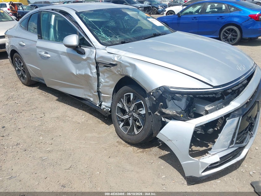 2025 Hyundai Sonata VIN KMHL64JA6SA437584 IAAI salvage auction — RIGHT FRONT, Salvage (Arkansas), sold $6,000 on 2026-07-08 (photo 6)