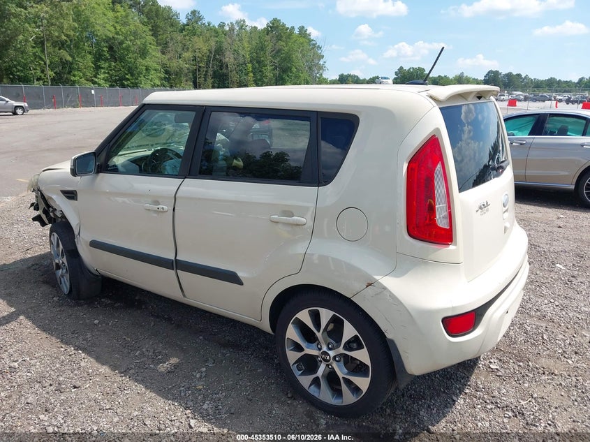 2013 Kia Soul VIN KNDJT2A67D7774561 IAAI salvage auction — LEFT FRONT, Salvage (South Carolina), sold $700 on 2026-07-15 (photo 3)