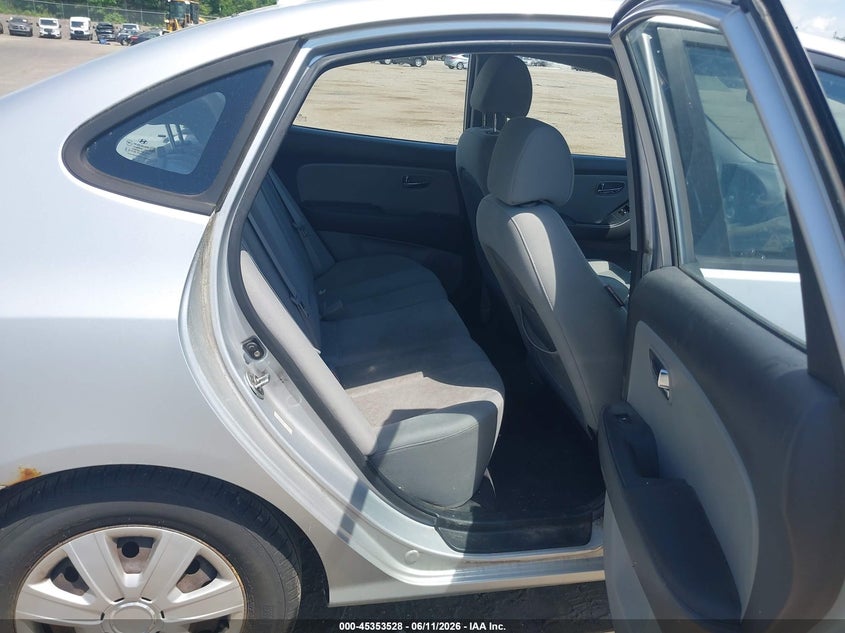 2010 Hyundai Elantra VIN KMHDU4AD9AU876859 IAAI salvage auction — NORMAL WEAR, Clear (Massachusetts), sold $525 on 2026-07-24 (photo 8)