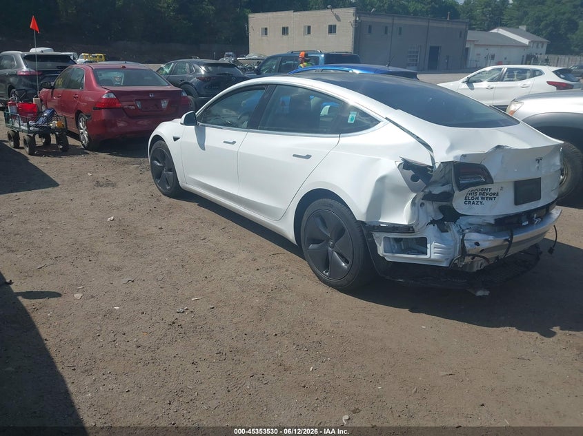 2019 Tesla Model 3 VIN 5YJ3E1EB3KF493417 IAAI salvage auction — REAR END, Salvage (Massachusetts), sold $8,050 on 2026-07-17 (photo 3)
