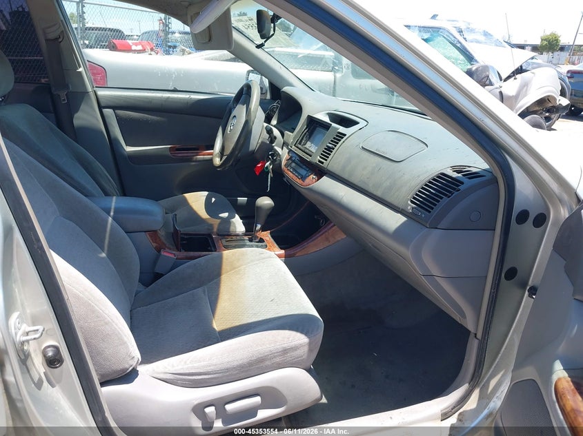 2002 Toyota Camry VIN JTDBE32K520106960 IAAI salvage auction — LEFT SIDE, Salvage (California), sold $475 on 2026-07-28 (photo 5)