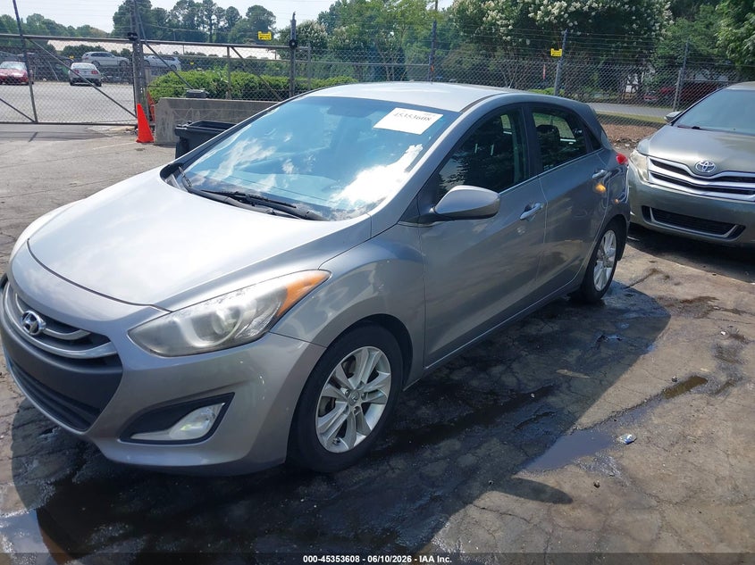 2014 Hyundai Elantra VIN KMHD35LH4EU214654 IAAI salvage auction — LEFT REAR, Salvage (North Carolina), sold $550 on 2026-07-09 (photo 2)