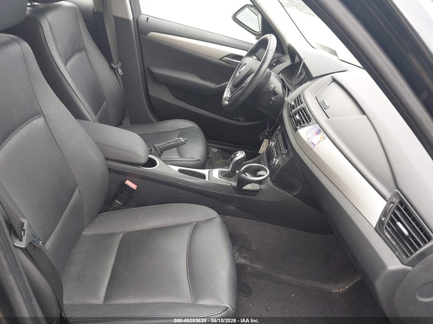 2014 BMW X1 VIN WBAVL1C58EVY12454 IAAI salvage auction — FRONT END, Salvage (Pennsylvania), sold $425 on 2026-07-10 (photo 5)