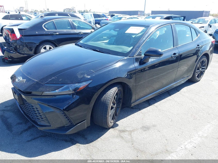 2025 Toyota Camry VIN 4T1DAACK2SU593983 IAAI salvage auction — RIGHT SIDE, Salvage Title, sold $9,200 on 2026-07-29 (photo 2)