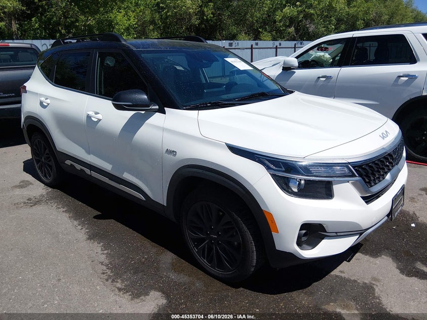 2022 Kia Seltos VIN KNDEUCA22N7294169 IAAI salvage auction — REAR END, Salvage Title, sold $5,300 on 2026-07-30 (photo 1)