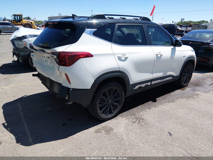 2022 Kia Seltos VIN KNDEUCA22N7294169 IAAI salvage auction — REAR END, Salvage Title, sold $5,300 on 2026-07-30 (photo 4)