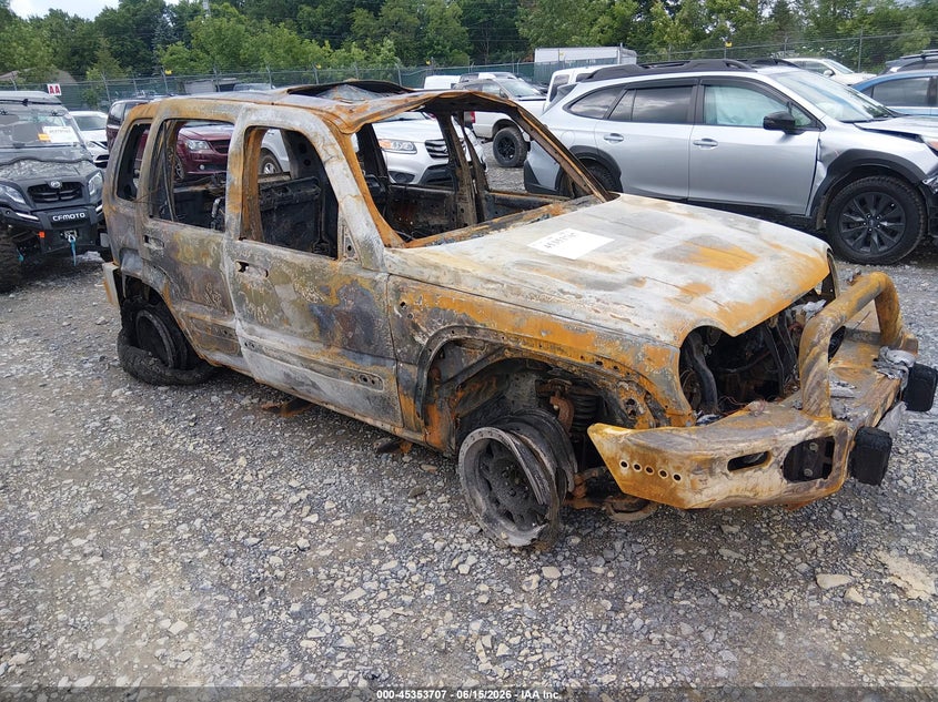 2005 Jeep Liberty (north america) VIN 1J4GL48KX5W614037 IAAI salvage auction — TOTAL BURN, Salvage (West Virginia), sold $50 on 2026-07-19 (photo 1)
