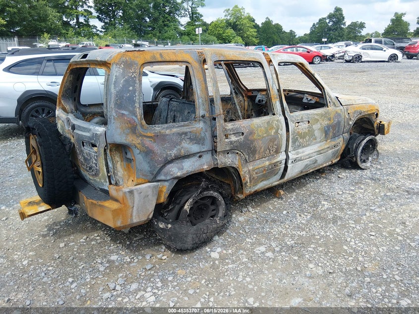 2005 Jeep Liberty (north america) VIN 1J4GL48KX5W614037 IAAI salvage auction — TOTAL BURN, Salvage (West Virginia), sold $50 on 2026-07-19 (photo 4)